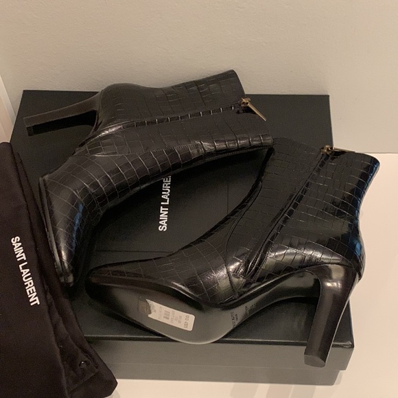 SAINT LAURENT Jane Croc-Embossed Booties - Picture 6 of 11